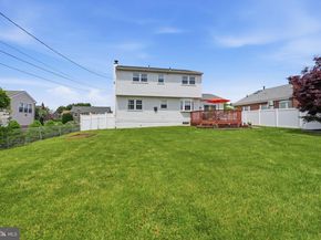 7825 Calvert Street, Philadelphia PA 19152