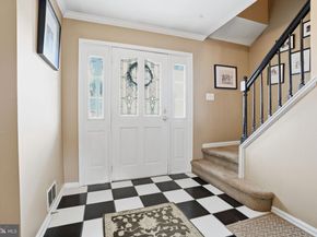 7825 Calvert Street, Philadelphia PA 19152