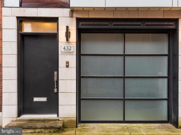 432 Gaskill Street, Philadelphia PA 19147