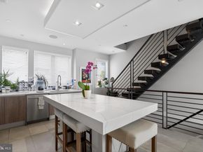 432 Gaskill Street, Philadelphia PA 19147