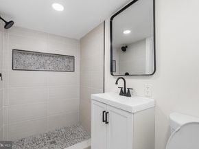 7953 Temple Road, Philadelphia PA 19150