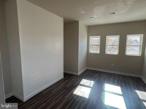 1329 W Roosevelt Boulevard, Philadelphia PA 19140