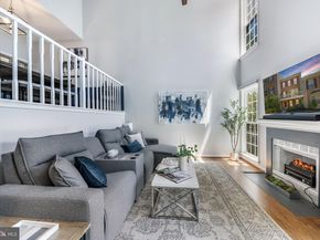 7595 Chrisland Cove, Falls Church VA 22042