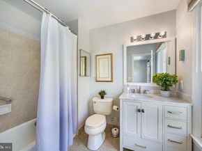 7595 Chrisland Cove, Falls Church VA 22042