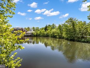 7595 Chrisland Cove, Falls Church VA 22042