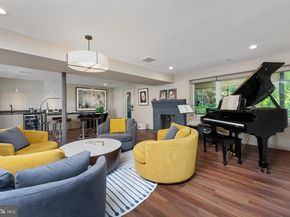 6340 Waterway Drive, Falls Church VA 22044