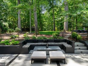 6340 Waterway Drive, Falls Church VA 22044