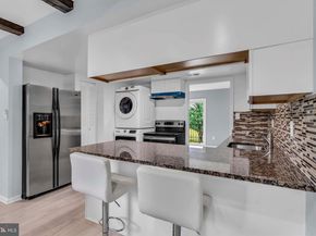 1046 Margate Court, Sterling VA 20164