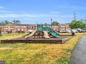 1046 Margate Court, Sterling VA 20164