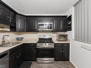 5010 7TH Road S T1, Arlington VA 22204