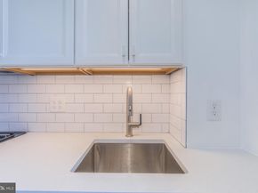 1915 16TH Street NW 604, Washington DC 20009