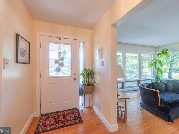 7041 Cindy Lane, Annandale VA 22003