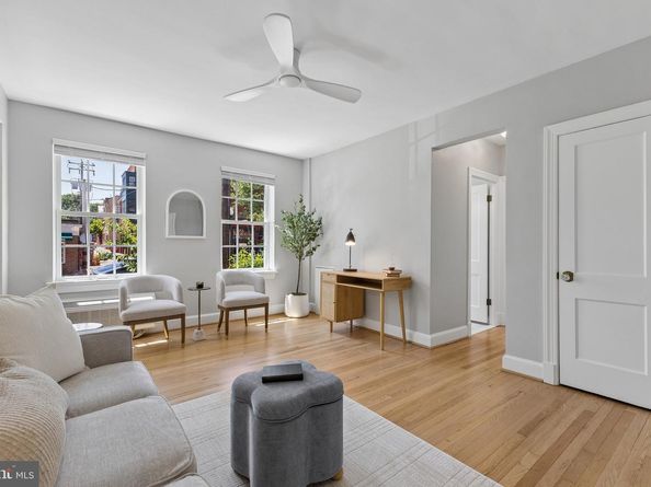 715 S Washington Street A32, Alexandria VA 22314