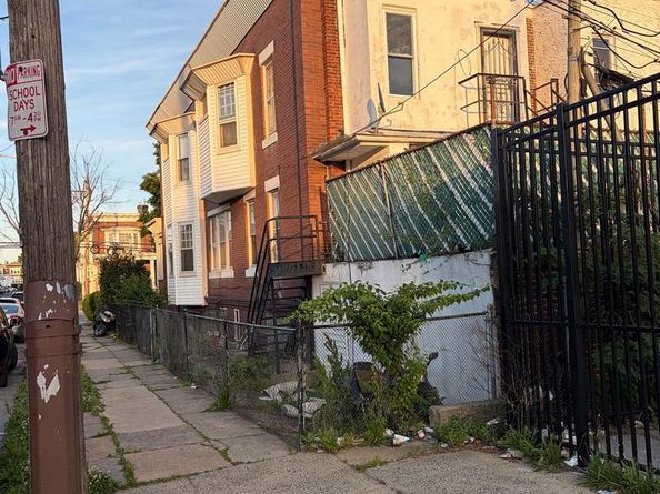 1022 S 60TH Street, Philadelphia PA 19143