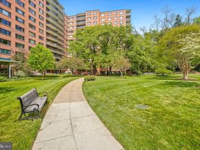 4201 Cathedral Avenue NW 403E, Washington DC 20016