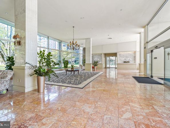 4201 Cathedral Avenue NW 403E, Washington DC 20016