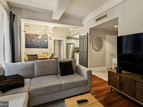 1500 Chestnut Street 8I, Philadelphia PA 19102