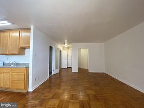 2601 Pennsylvania Avenue 616, Philadelphia PA 19130