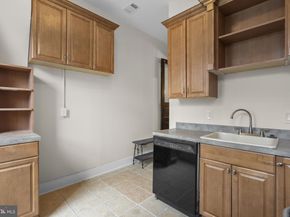 65 Bryant Street NW, Washington DC 20001