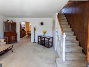 4150 Hellerman Street, Philadelphia PA 19135