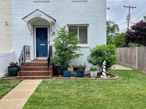 1333 Oronoco Street, Alexandria VA 22314