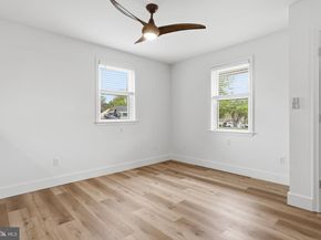 281 S Clearview Avenue, Langhorne PA 19047