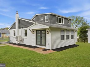 281 S Clearview Avenue, Langhorne PA 19047