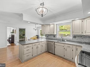 1064 Beaumont Road, Berwyn PA 19312