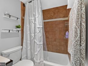 4141 N Henderson Road 302, Arlington VA 22203