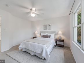 12537 Ridgegate Drive, Herndon VA 20170