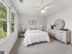12537 Ridgegate Drive, Herndon VA 20170