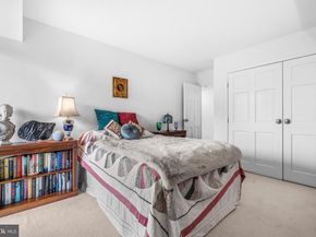 1300 Army Navy Drive 608, Arlington VA 22202