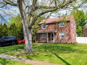 89 Worrell, Springfield PA 19064