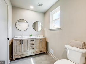 914 Longfield Road, Glenside PA 19038