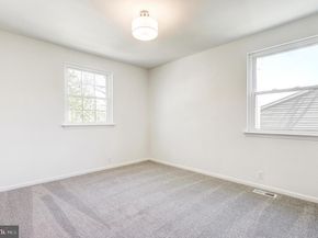 914 Longfield Road, Glenside PA 19038