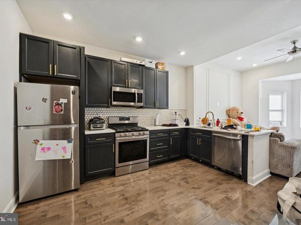 5227 Walnut Street, Philadelphia PA 19139