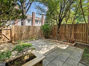 9606 Scotch Haven Drive, Vienna VA 22181