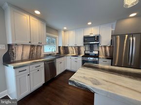 41 Dorset Drive, Broomall PA 19008