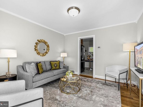1735 Cameron Street, Alexandria VA 22314