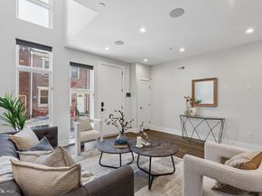 425 Watkins Street, Philadelphia PA 19148