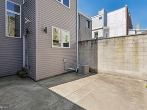 425 Watkins Street, Philadelphia PA 19148