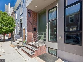 425 Watkins Street, Philadelphia PA 19148