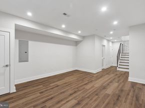 425 Watkins Street, Philadelphia PA 19148