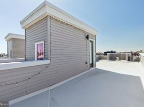 425 Watkins Street, Philadelphia PA 19148