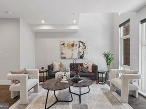 425 Watkins Street, Philadelphia PA 19148