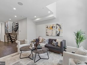 425 Watkins Street, Philadelphia PA 19148