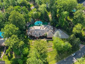 21 Springton Pointe Drive, Newtown Square PA 19073