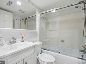 969 Spencer Road, Mclean VA 22102