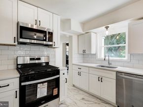 242 Shadeland Avenue, Drexel Hill PA 19026