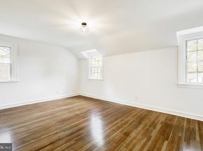 242 Shadeland Avenue, Drexel Hill PA 19026